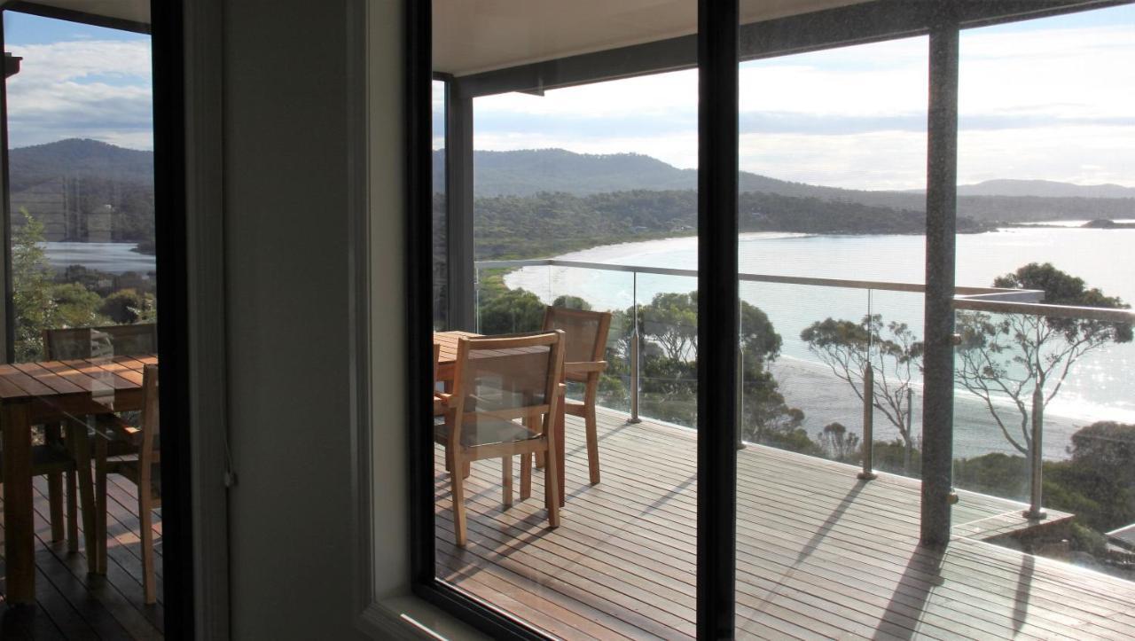 Sea Eagle Cottage Amazing Views Of Bay Of Fires Binalong Bay Екстер'єр фото