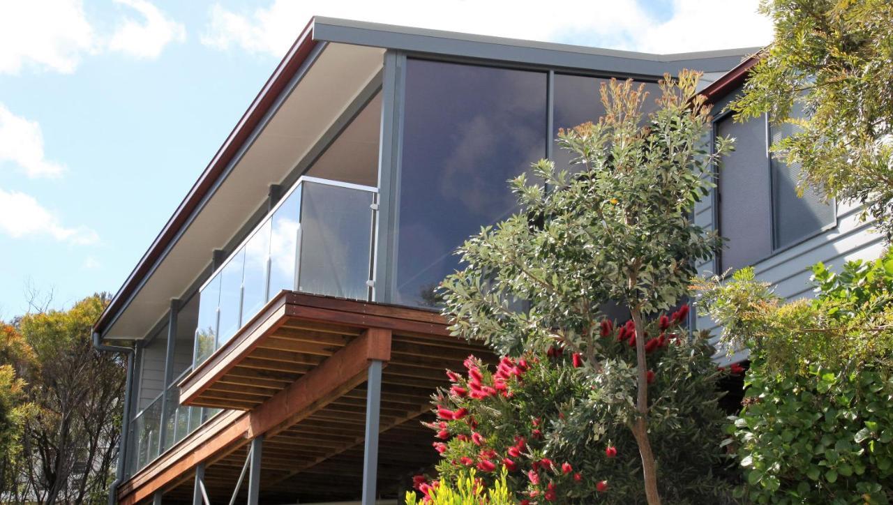 Sea Eagle Cottage Amazing Views Of Bay Of Fires Binalong Bay Екстер'єр фото