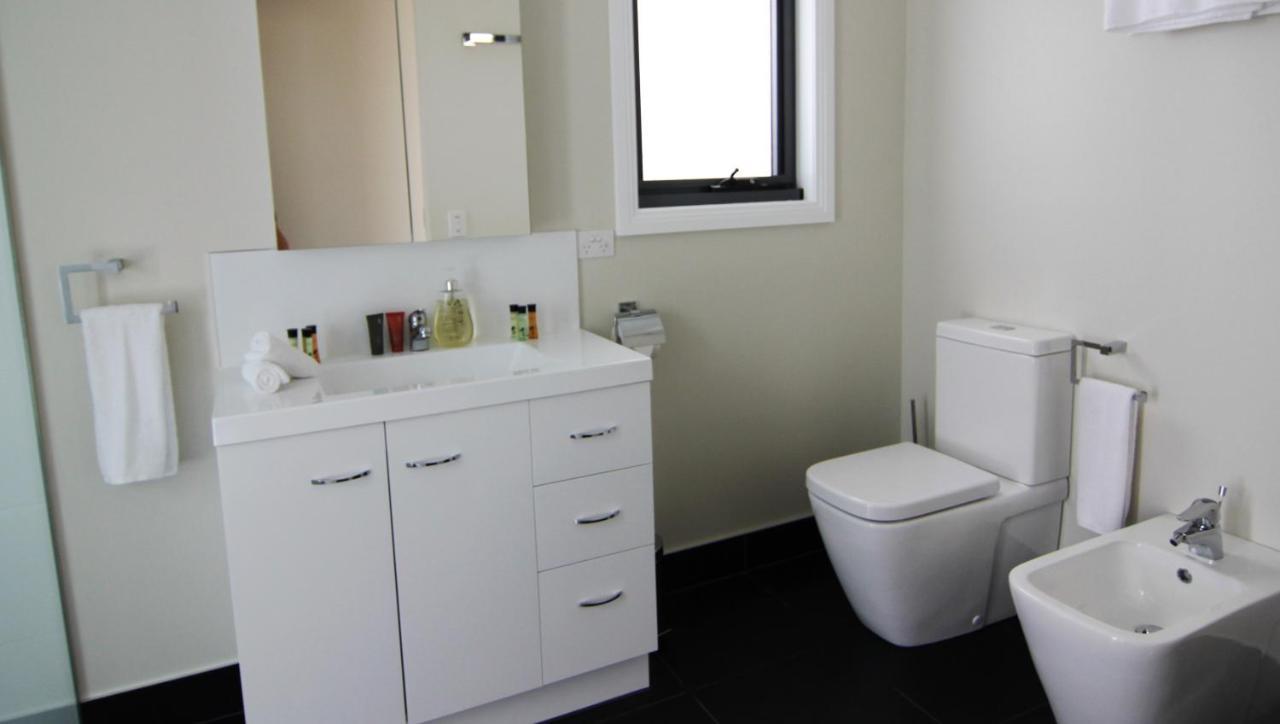 Sea Eagle Cottage Amazing Views Of Bay Of Fires Binalong Bay Екстер'єр фото
